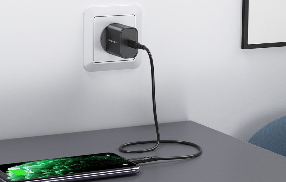 Choetech Q5004-BK-V2 PD 20W hálózati töltő (fekete) 2