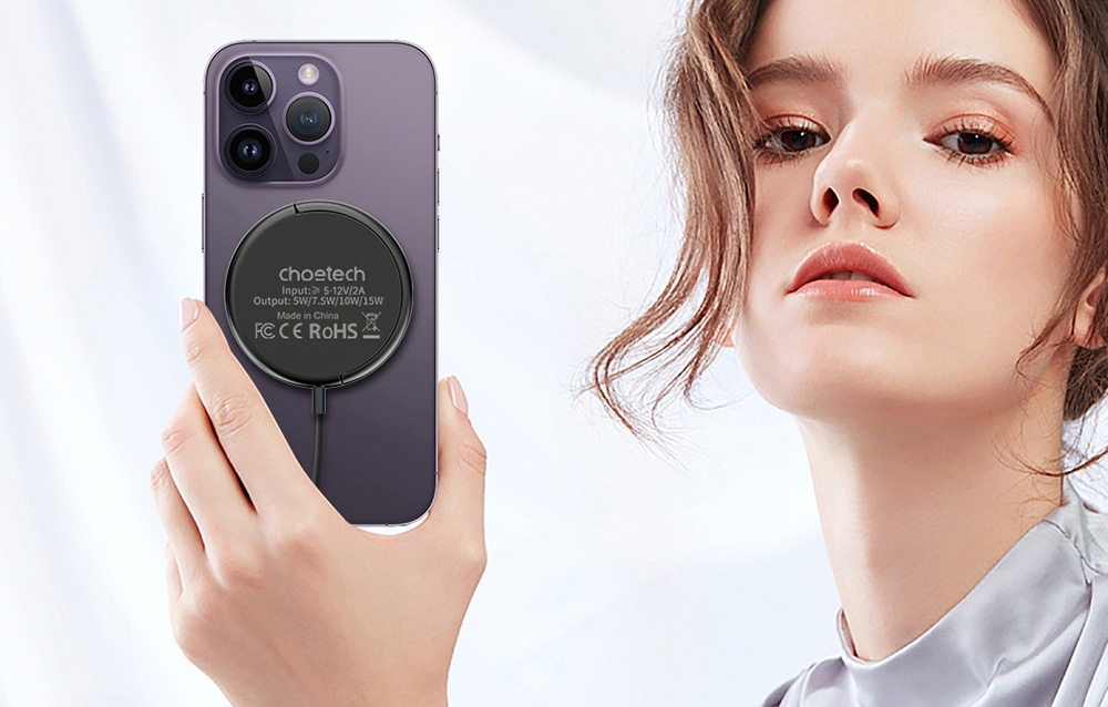 Choetech T697-F 3 az 1-ben mágneses töltő (fekete) 1