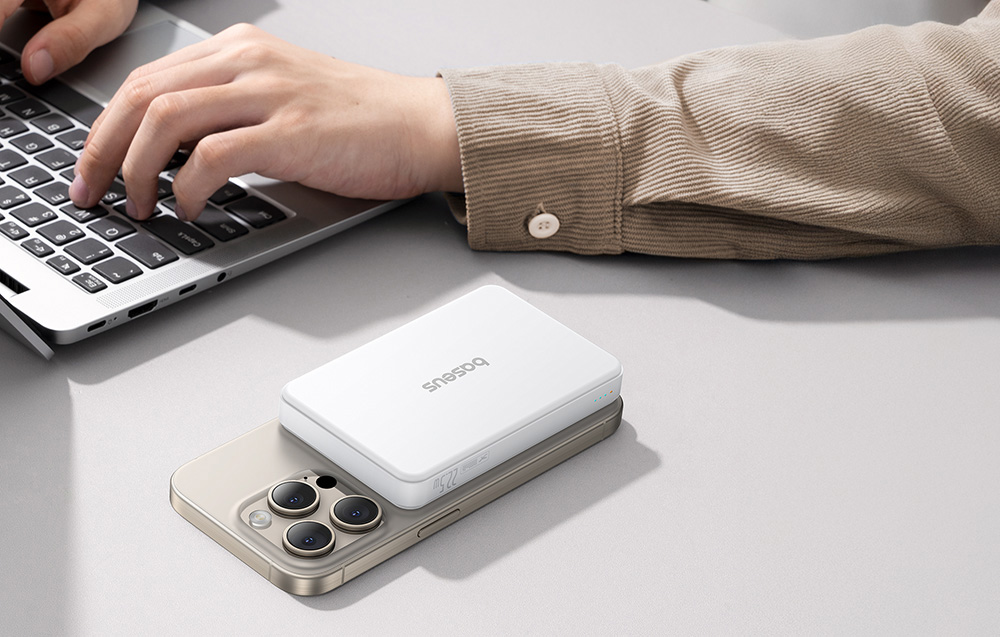 Baseus Airpow2 Qi2 mágneses powerbank, 10000mAh, 22,5W, fehér 3