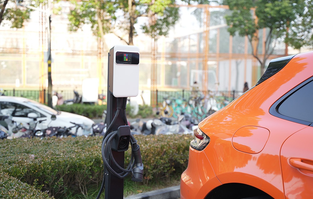 Besen SQ20-7KW-APP fali töltő elektromos járművekhez 3