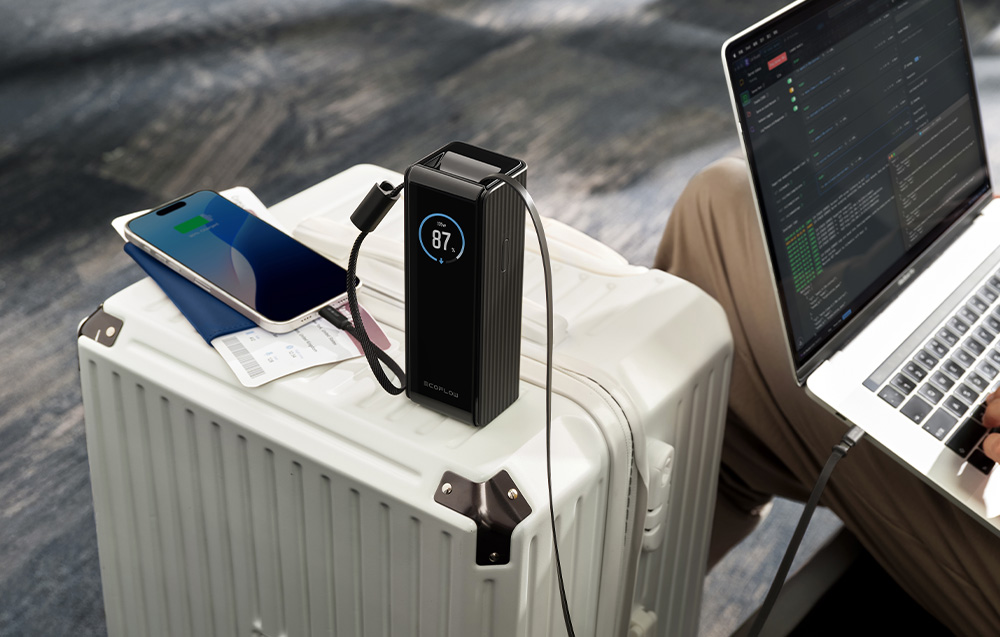 EcoFlow RAPID Powerbank 25000mAh, 170W (beépített 100W-os kábelek). 2