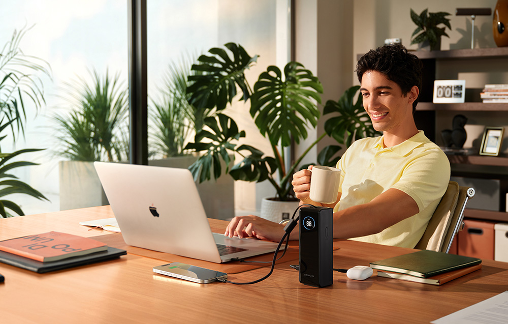 EcoFlow RAPID Powerbank 25000mAh, 170W (beépített 100W-os kábelek). 6