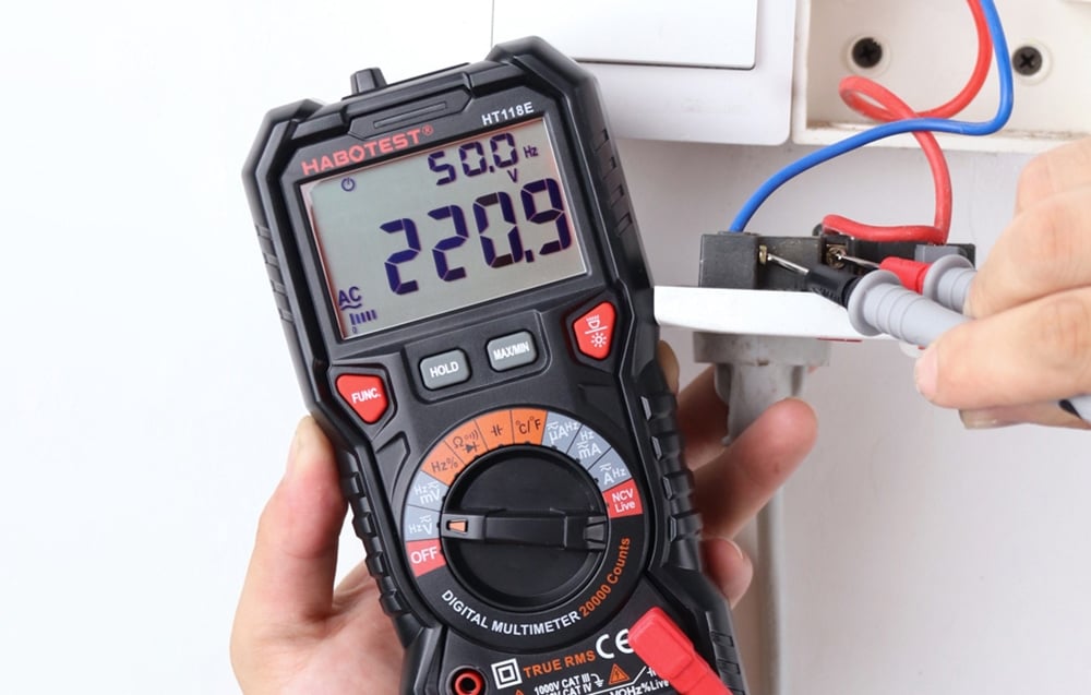 Habotest HT118E univerzális digitális multiméter True RMS NCV 1