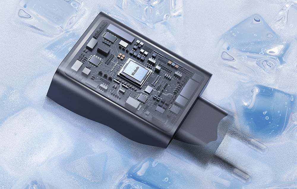 McDodo CH-3700 30W 2 az 1-ben USB-C+A töltő, fekete 6