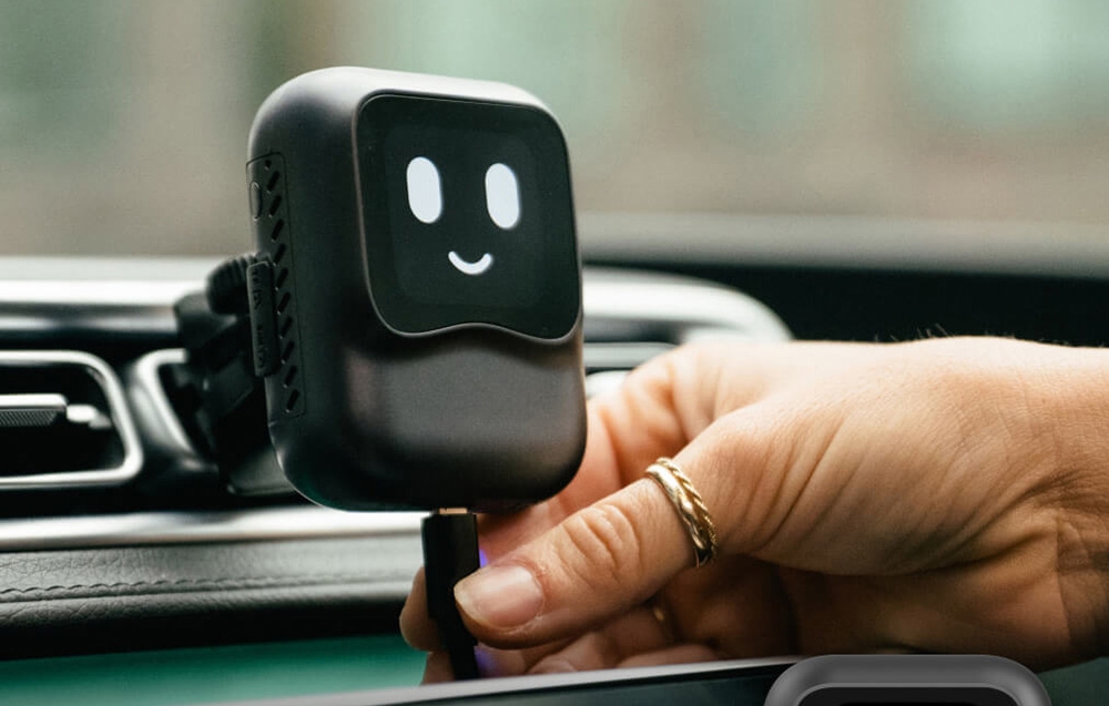 Ottocast PCS50 vezeték nélküli adapter és AI asszisztens OTTOAIBOX NANO 5
