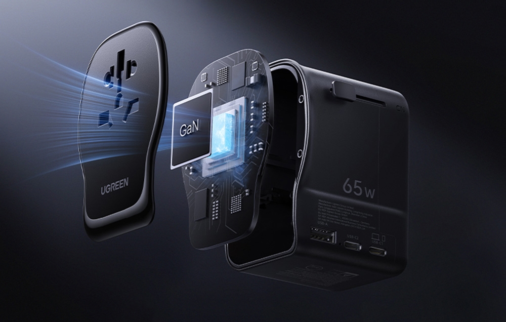 Ugreen S550 univerzális utazási adapter / hálózati töltő, 65W, 2x USB-C, 1x USB-A 3