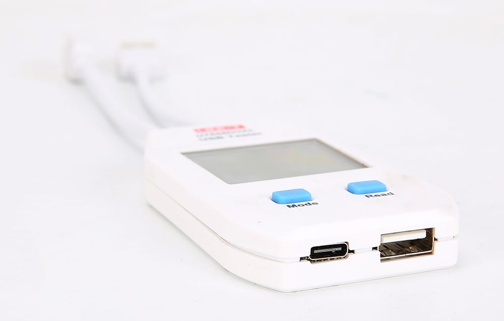 UNI-T UT658DUAL USB aljzat tesztelő 4